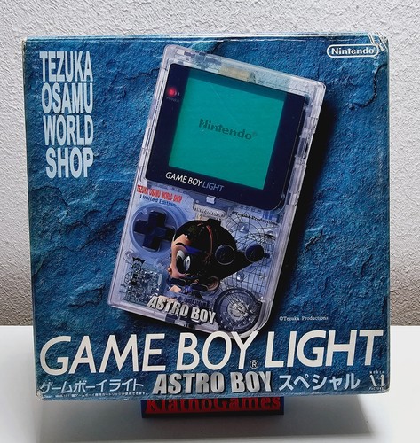 Nintendo game boy - light, astro