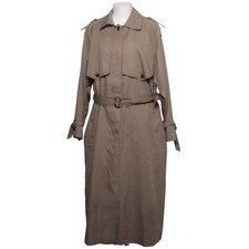 Yorn Boutique, Trenchcoat