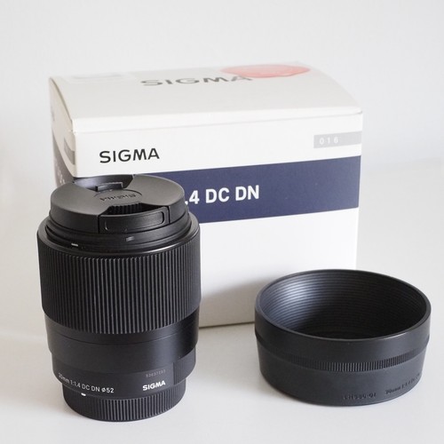 Sigma 30mm dc - 30mm, f1.4