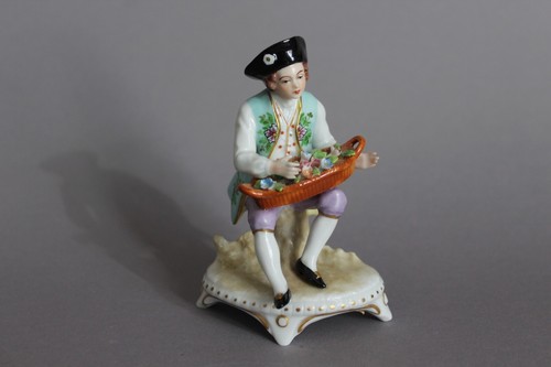 Sitzendorf porzellan figur - sitzendorf,