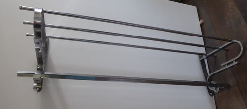 Art deco garderobe - art, chrome
