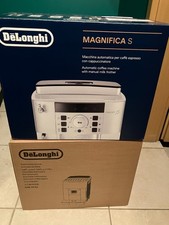 DeLonghi ECAM 21.116.B Magnifica S Kaffeevollautomaten - Schwarz/Silber...