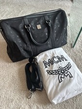 MCM Weekender Tasche Reisen Neuwertig Schwarz Silber Unisex Crossbody Bag