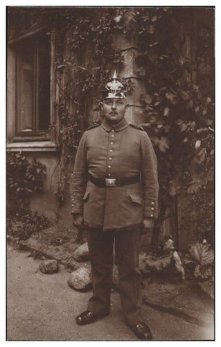 Xx1848 soldat mit pickelhaube - soldat,
