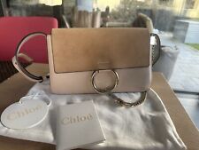 Chloe Faye Small Schultertasche Rosa