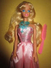 B862) SÜSSE BLONDE BARBIE