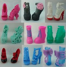 Monster High Schuhe Shop 2 Basic Shoes High Heels Boots Stiefel Isi Batsy Catty