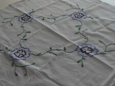 Handgestrickte Tischdecke