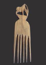 Holz Kamm Afrika Figur handgeschnitzt 16,4x4 cm alt und mit toller Ausstrahlung