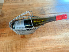 Wein Flaschenkorb Ausgießer