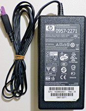 HP Hewlett Packard Netzteil 0957-2271  32V=  1560mA  3er Stecker Lila