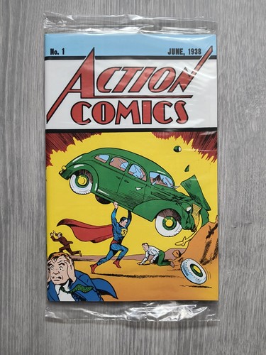 Action comics von - 1,