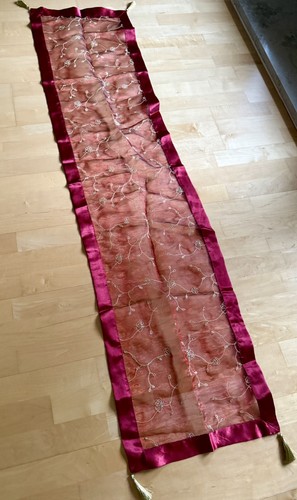 Edle zarte tischdecke - zarte,
