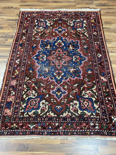 Bakhtiyar 195 x 136 - x,