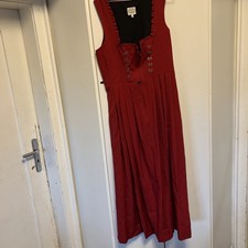 Rotes Trachten, Dirndl, Ganz Wenig Getragen In Größe 44