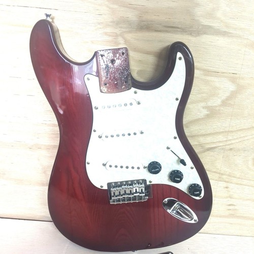 Stratocaster typ body - body, strat