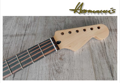 Strat can maple neck dotless - strat, can.