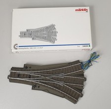 MÄRKLIN  Dreiweg-Weiche - 24630 - 2 Antriebe - Originalverpackung - bespielt -