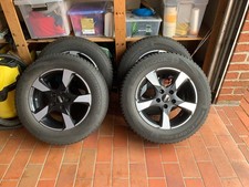 Auto Winterreifen mit Alufelgen für Dacia Duster 215/65 R16 98H Hankook