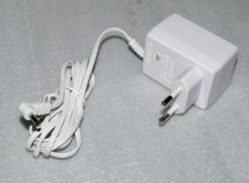 Vivanco AG09V200T Baby phone fon Ladegerät 9V 200mA Netz teil stecker 3,1-1,9mm