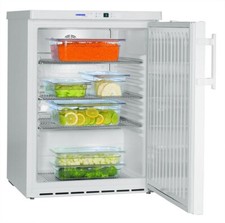 Liebherr Umluft-Kühlschrank unterbaufähig Lagerkühlschrank weiß 3xRost FKUv 1610