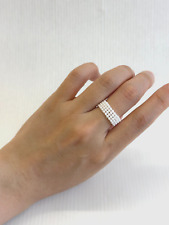 Minimalistischer Perlenring