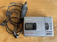 Walkman MiniDisc Player Sony MZ-R30, Kopfhörer mit Clip, 5 bespielte Disc's