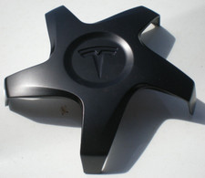 24-25 Tesla Model 3