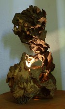Wurzelskulptur/Tischlampe aus massivem Wurzelholz mit Led-Beleuchtung
