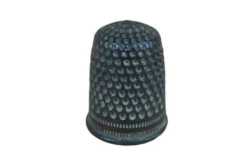 Fingerhut sehr alt aus metall - sehr,