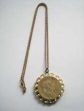 Antik Medaillon mit Kette Schaum - Gold Double Anhänger Schmuck