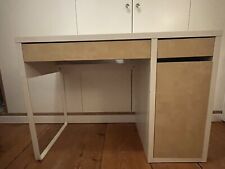 Micke Ikea Schreibtisch Holz zu verschenken