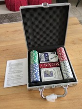 Pokerkoffer Set, Abschließbar, 5 Würfel, Pokerchips Neuwertig noch verpackt