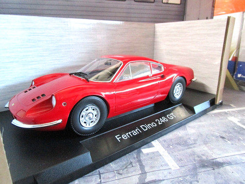 Ferrari dino 246 rot red - gt,