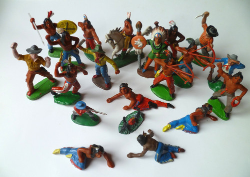 Alte figuren ddr indianer - 20,