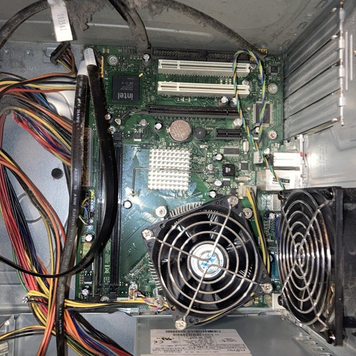 Fujitsu esprimo p2560 2gb - p2560,