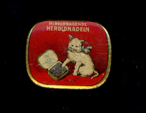 Nadeldose heroldnadeln katze - nadeldose, "heroldnadeln