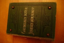 Gaudeamus igitur - gaudeamus,