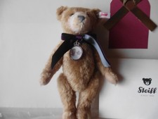 Steiff " Platin-Jubiläumsbär Queen " aus dem Jahr 2022 ,26 cm