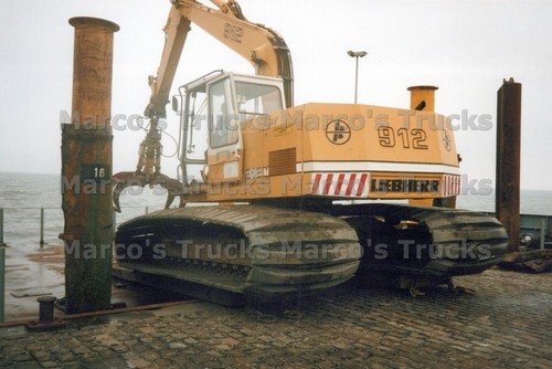 Lkw foto liebherr 912 bagger - lkw,