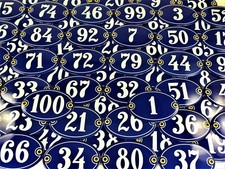 Ovale Hausnummer BLAU-WEIß