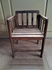 Alter Kinderstuhl Armlehnstuhl Stuhl Holz