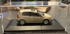 Schuco VW Volkswagen Golf 5 V champagner met.  Box OVP 1:43 Modellauto diecast