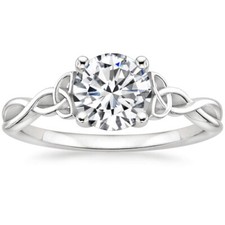 1.30Ct White Round Cut Peace