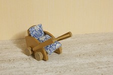 Alter Puppenwagen für Puppenstube Puppenhaus DDR Holz