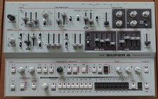 UDO Audio Super 6 Desktop Synthesizer Weiß