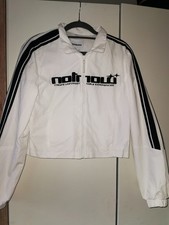 Sehr schöne kurze Bershka