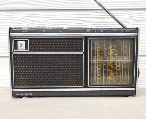 Alte transistorstation grundig - alte,