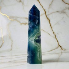 Fluorit Obelisk –