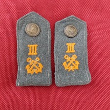 Schulterklappen Marineartill. (Kriegsmarine) Wk2,röm. Zahl 3 u. gekr.Anker ORIG.
